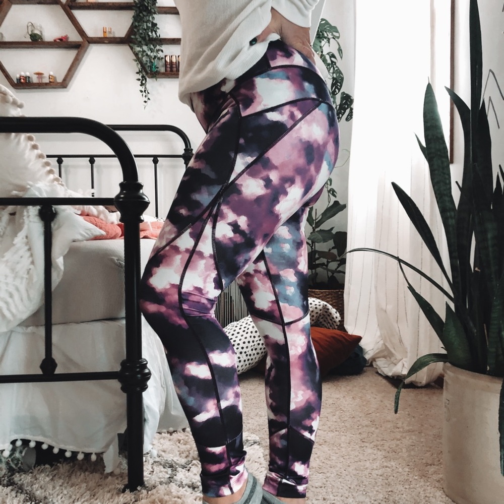 apana Leggings! NEVER WORN Great condition